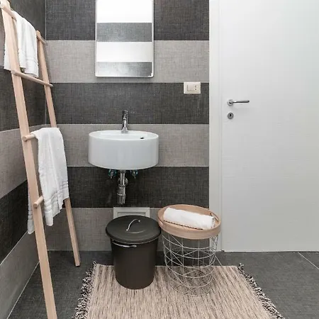 La Casa Di Flora Bari